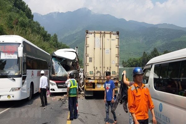 Traffic accidents kill nearly 10,000 annually in Vietnam