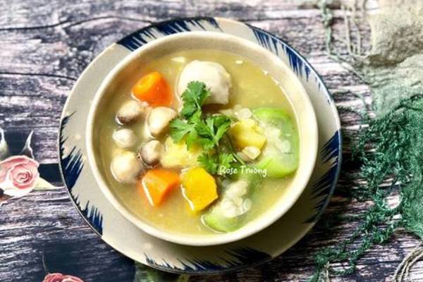 Bữa ăn đủ chất, giàu vitamin với món canh chay thập cẩm