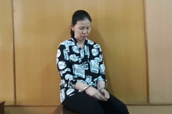 Cuỗm cả mớ tiền, vàng ngay ngày đầu làm ô sin ở Sài Gòn