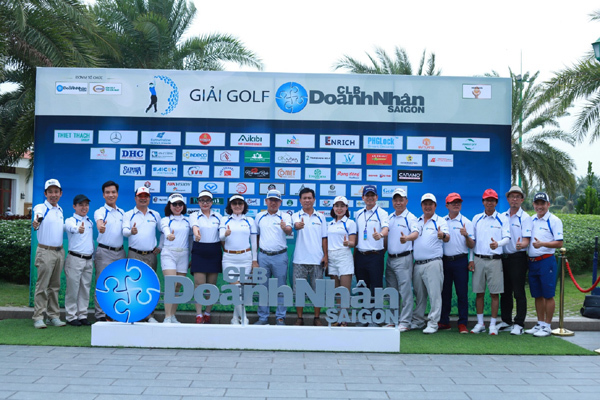 Gần 300 doanh nhân tranh tài ở Giải Golf CLB Doanh nhân Sài Gòn