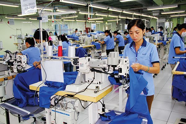 Garment companies struggle to escape Cut-Make-Trim production