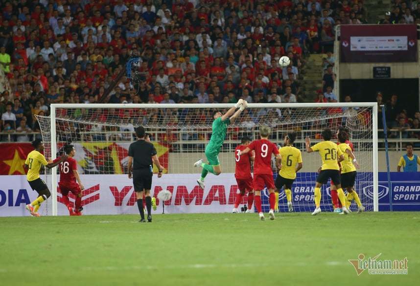 Lịch thi đấu vòng loại World Cup hôm nay 10/10