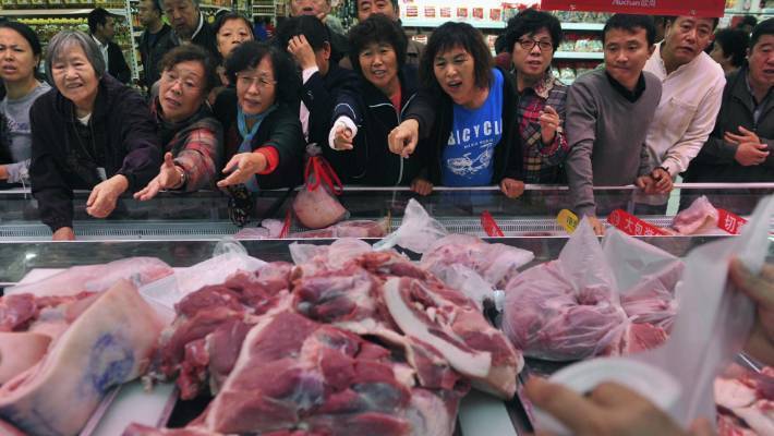 VN Agriculture Ministry reassures public that pork shortage will not occur