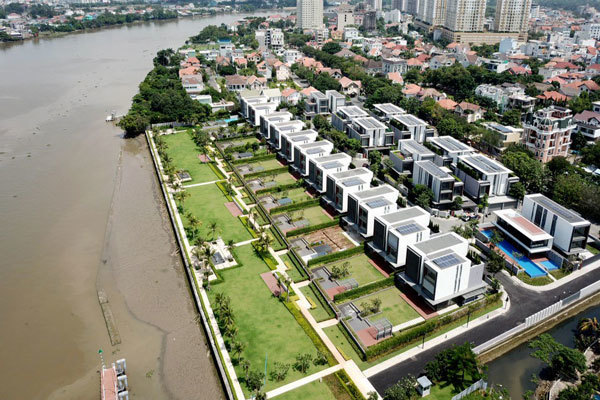 Bất chấp kẹt xe, ngập nước, 'khu nhà giàu' Thảo Điền vẫn ken đặc dự án BĐS