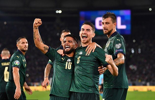 &apos;Thổi bay&apos; Hy Lạp, Italia đoạt vé dự EURO 2020 trước 3 lượt trận