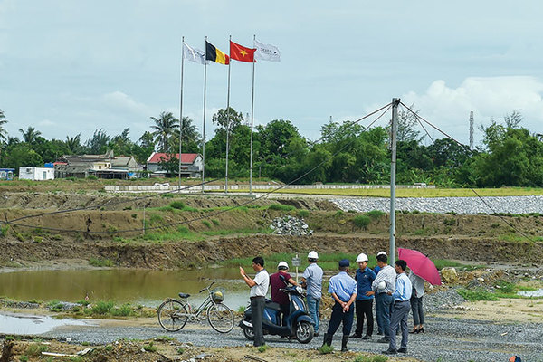 Clearing the path for foreign investors in Vietnam