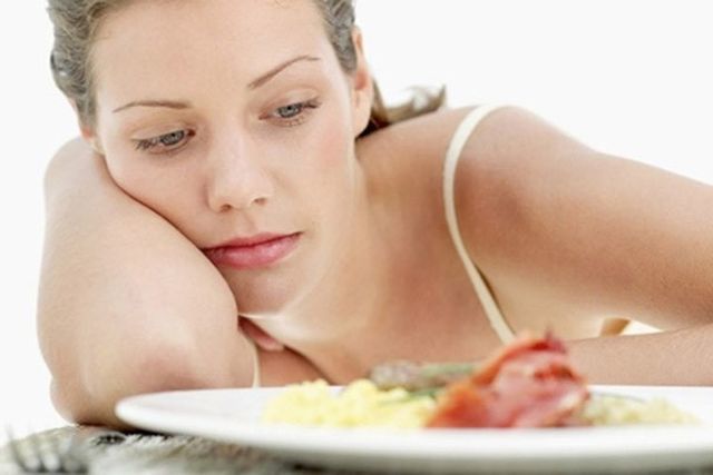 Thói quen có hại cho sức khỏe, thức khuya, không ăn sáng