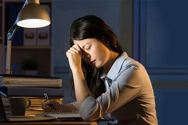 6 thói quen xấu được công nhận sẽ âm thầm cướp đi cuộc sống của bạn