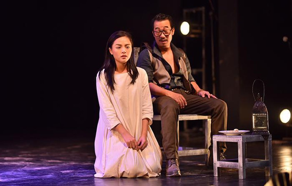 Thu Quỳnh giành giải vàng ở Liên hoan sân khấu thử nghiệm