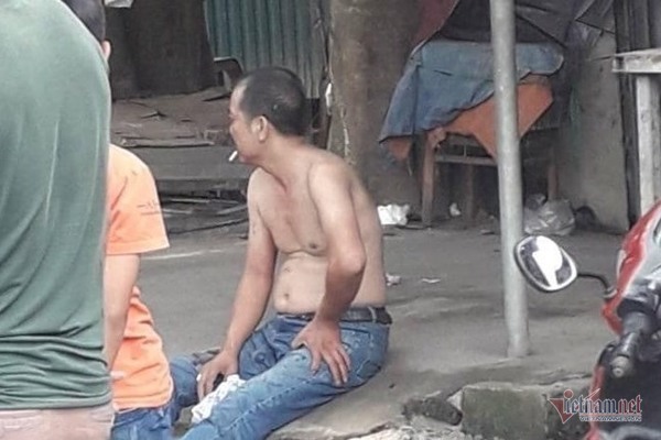 Chém mẹ vợ cũ trọng thương rồi thản nhiên ngồi hút thuốc