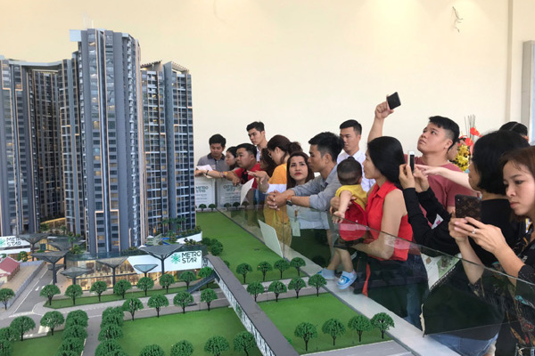 Khai trương nhà mẫu Metro Star