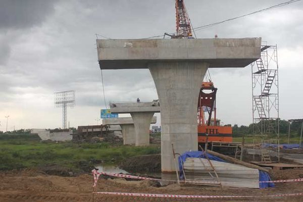 Investors for Vietnam's North-South expressway to be named next year