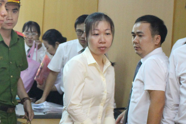 Gần chục năm không kết tội được cựu nữ giám đốc tiêu hoang chục tỷ ở Sài Gòn