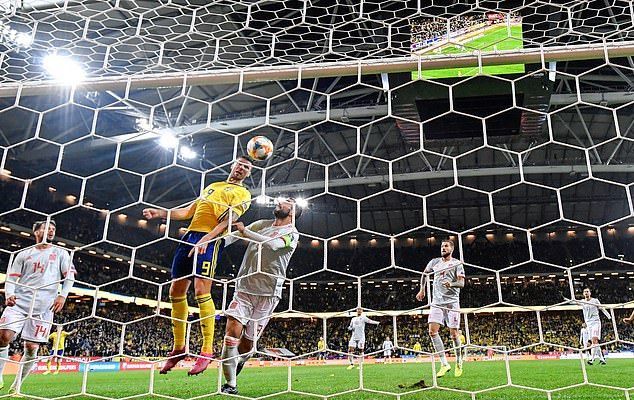 Thoát hiểm phút cuối, Tây Ban Nha đoạt vé dự EURO 2020