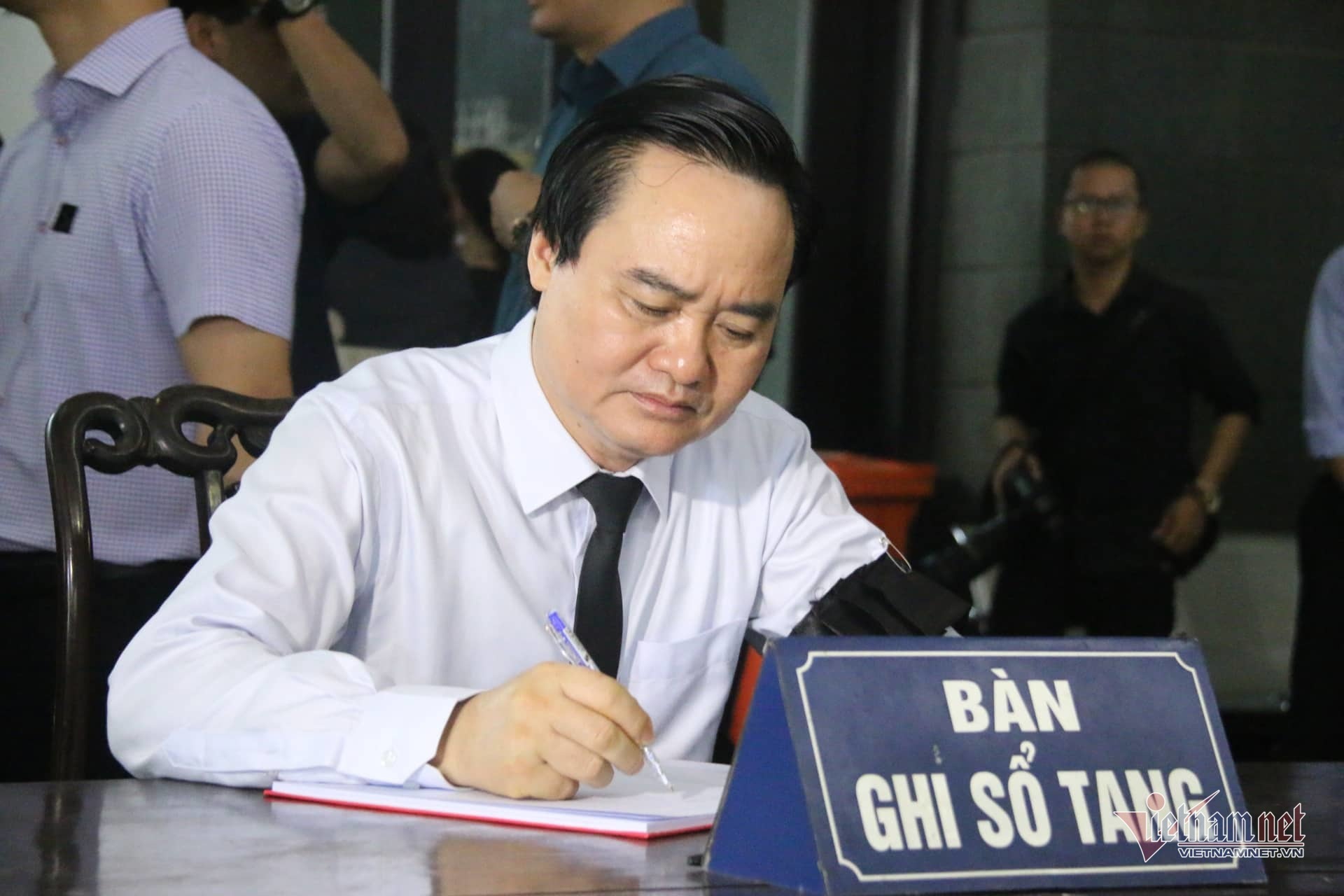 Ông Phùng Xuân Nhạ làm trưởng ban tổ chức lễ tang Thứ trưởng Lê Hải An