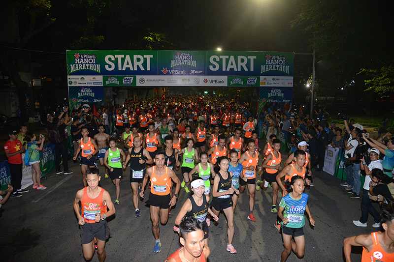 Kết quả giải Marathon Di sản Hà Nội 2019: VĐV Trung Quốc vô địch nội dung nam