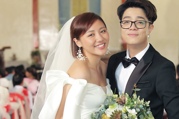 Văn Mai Hương gây bức xúc vì mập mờ chuyện kết hôn để PR