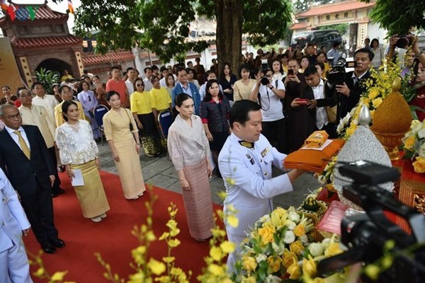 Hanoi ceremony to hand over offerings from Thai King