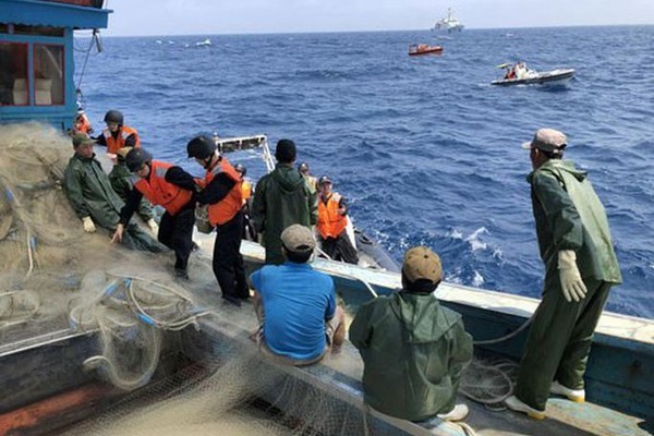 Nearly 12,000 Vietnamese laborers work in foreign fishing vessels