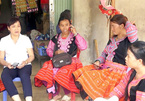 Teacher helps eradicate illiteracy in remote Hoa Binh areas