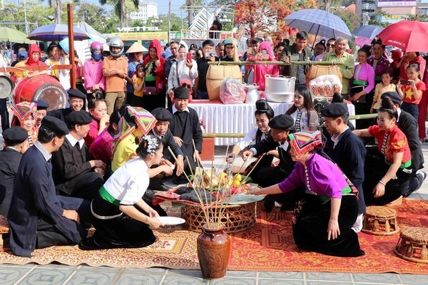 Unique cultural rituals of the Thai ethnic community