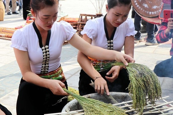 Unique cultural rituals of the Thai ethnic community