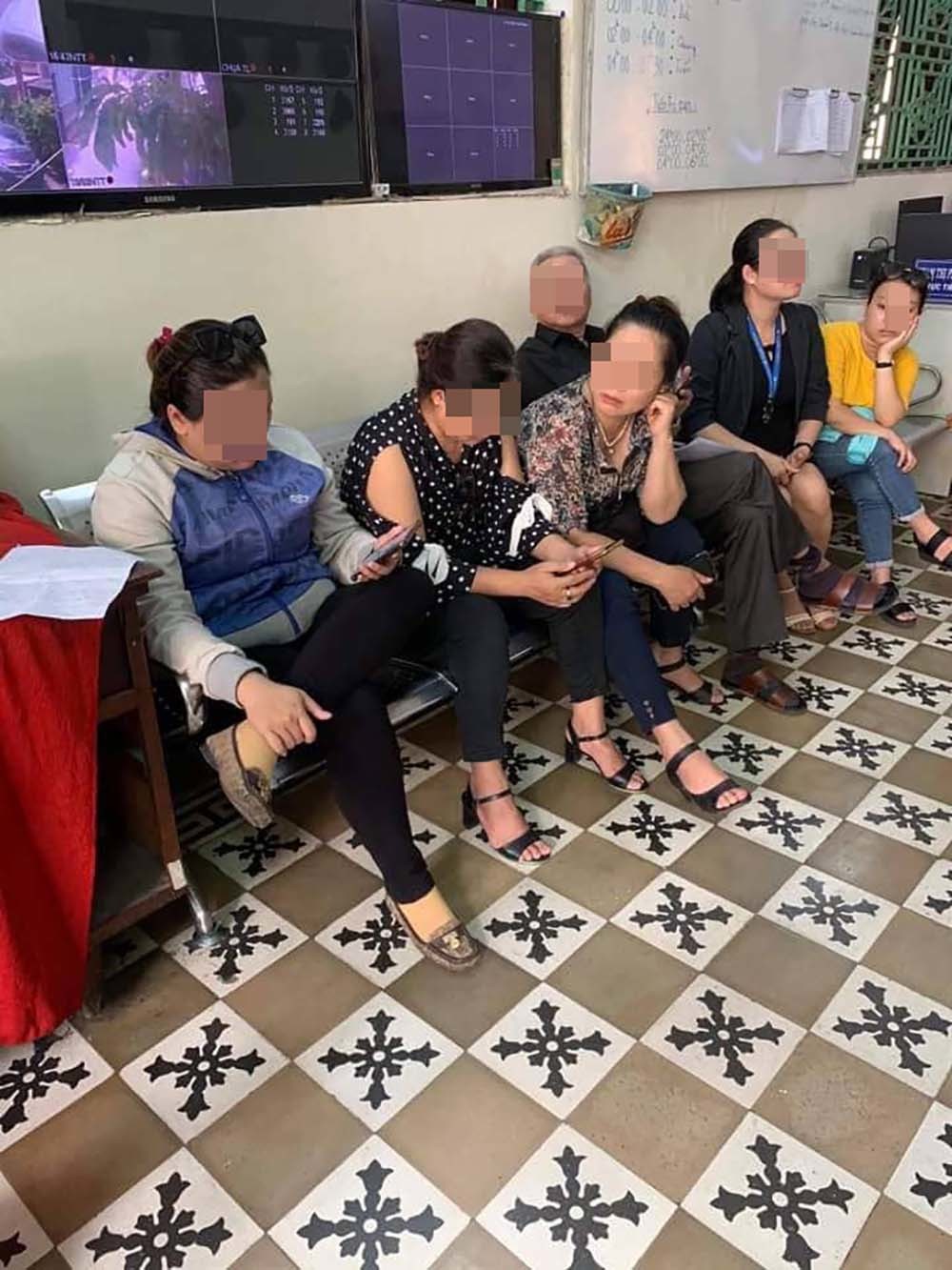 Chủ hệ thống nhà hàng Món Huế, Phở Hùng bị tố quỵt nợ hàng chục tỷ đồng – VietNamNet