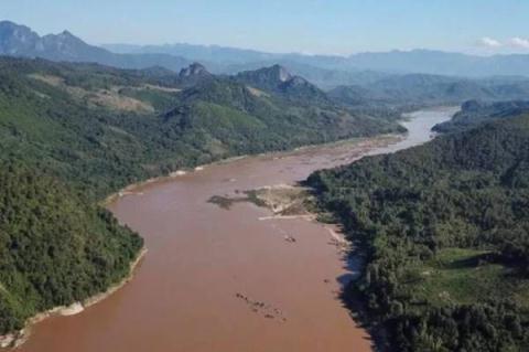Laos considers Luang Prabang hydropower while Vietnam ponders how to react