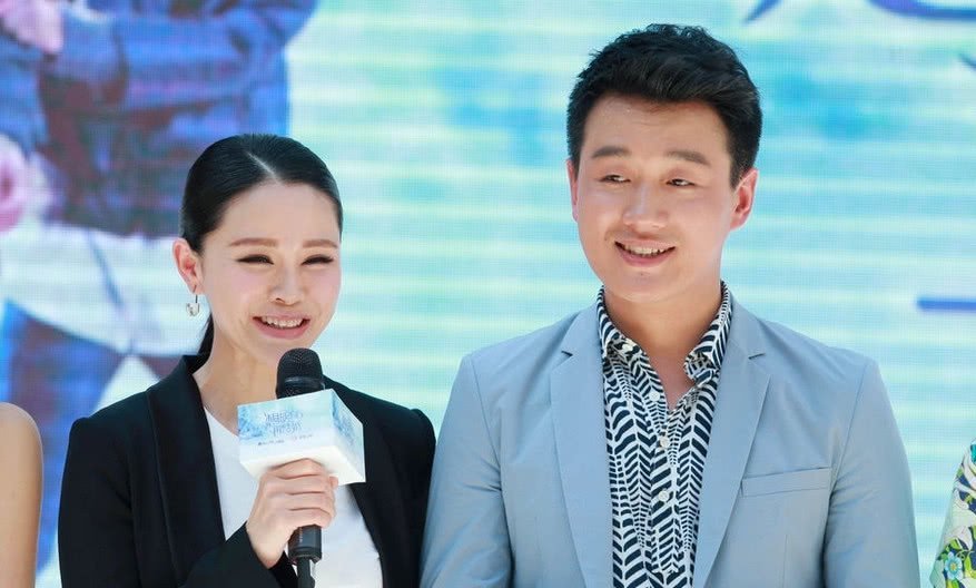 Phải lòng cô giáo, chàng sinh viên quyết tán bằng được và kết quả sau 10 năm