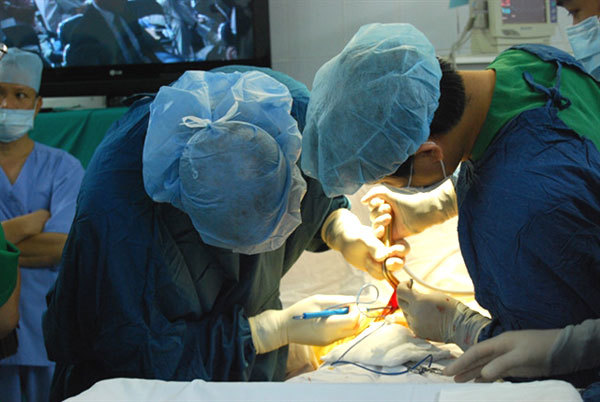 Recent deaths raise alarm over unlicenced plastic surgery clinics in Vietnam