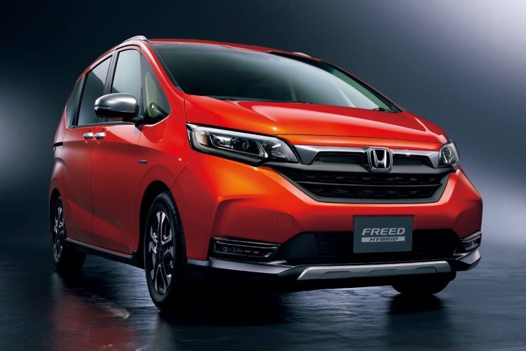 MPV cỡ nhỏ đẹp long lanh, giá 426 triệu của Honda 