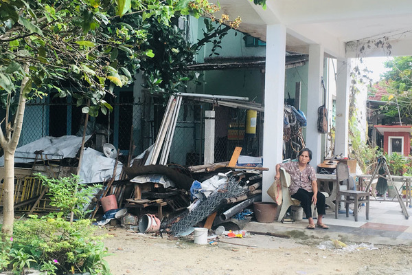 Ngôi nhà cửa mở thẳng vào 'địa ngục', chuyện khó tin có thật ở Sài Gòn
