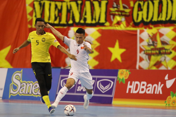 Tuyển futsal Việt Nam hẹn Thái Lan ở bán kết