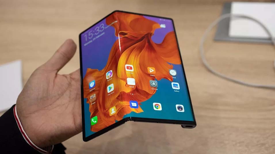 Điện thoại gập Huawei Mate X bán tại TQ giá 2.400 USD