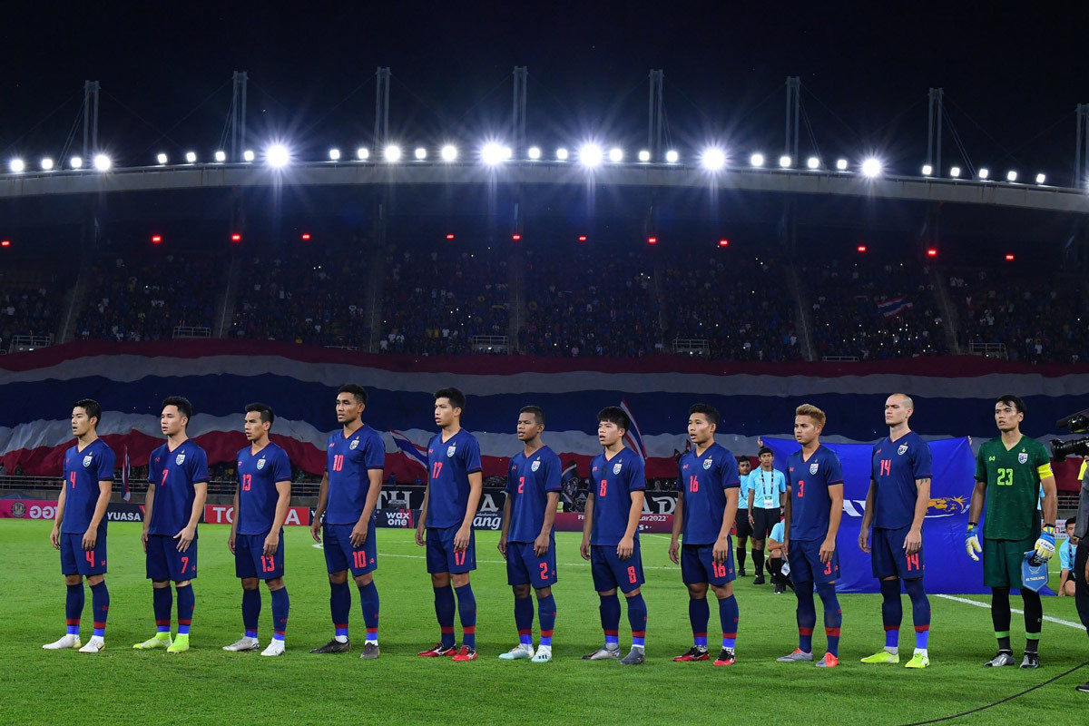 Thái Lan gọi 32 hảo thủ chờ đấu tuyển Việt Nam