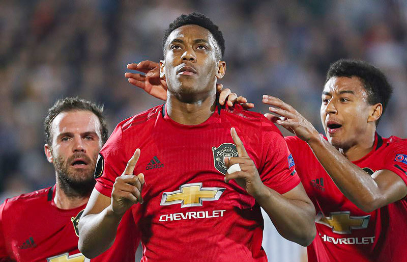 Martial khai hỏa, MU tìm lại niềm vui ở Europa League