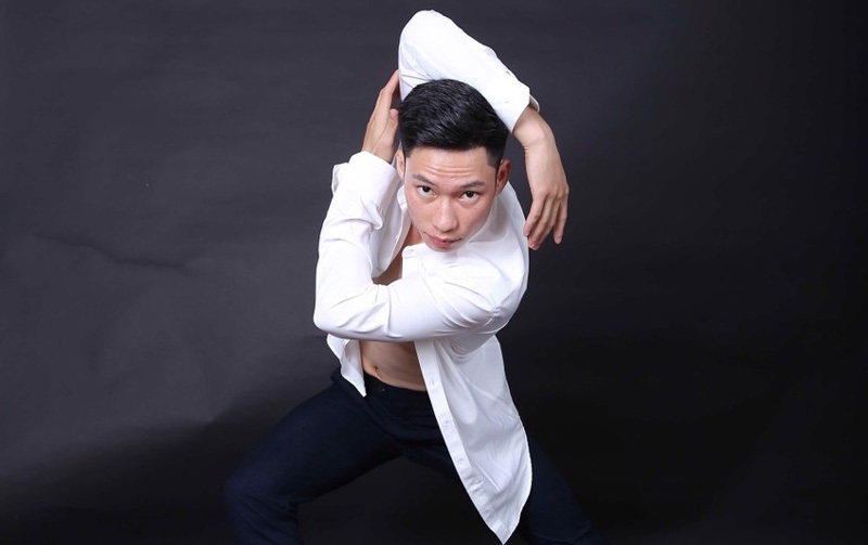 Chàng trai Thái thành thủ khoa kép ngành múa