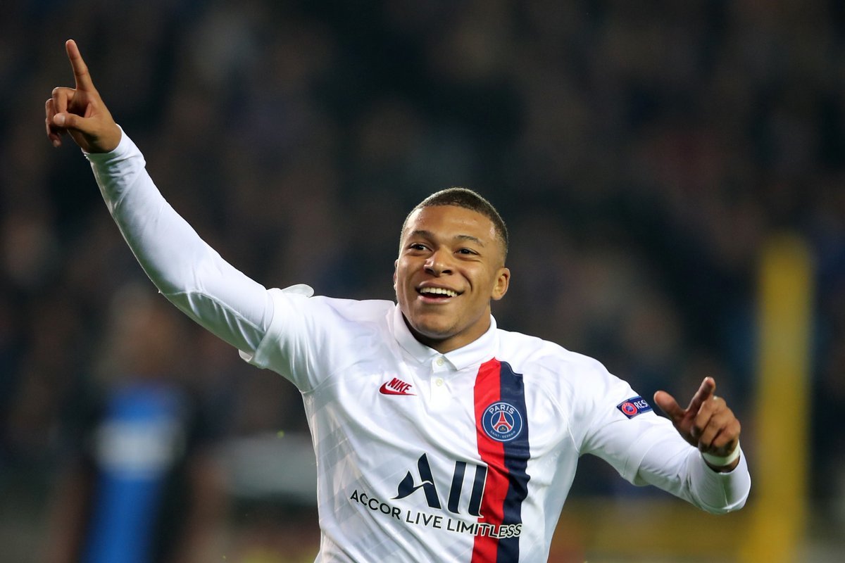 Real Madrid phá két 300 triệu euro chiêu mộ Mbappe