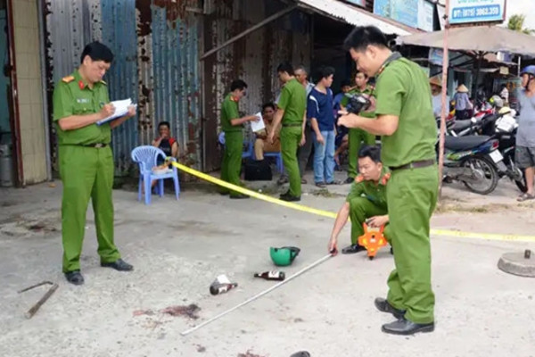 Thanh niên ở Cần Thơ bị đâm chết khi đi đòi loa kẹo kéo