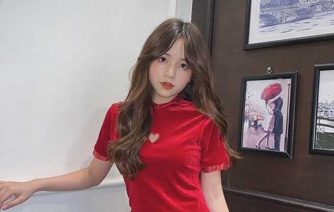 Bạn gái tin đồn mới của Quang Hải bị dân mạng 'tấn công'