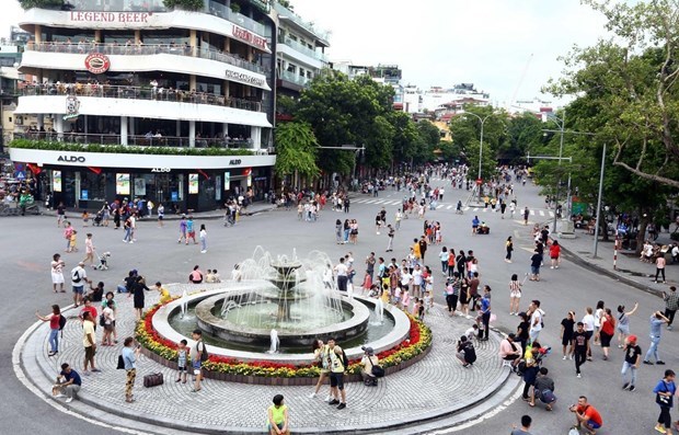 Hanoi plans to ban vehicles in nine streets around Hoan Kiem Lake