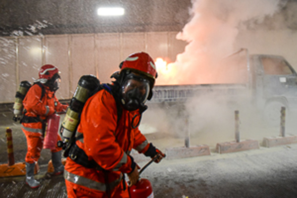 Diễn tập cứu 40 người bị nạn trong vụ cháy hầm Thủ Thiêm