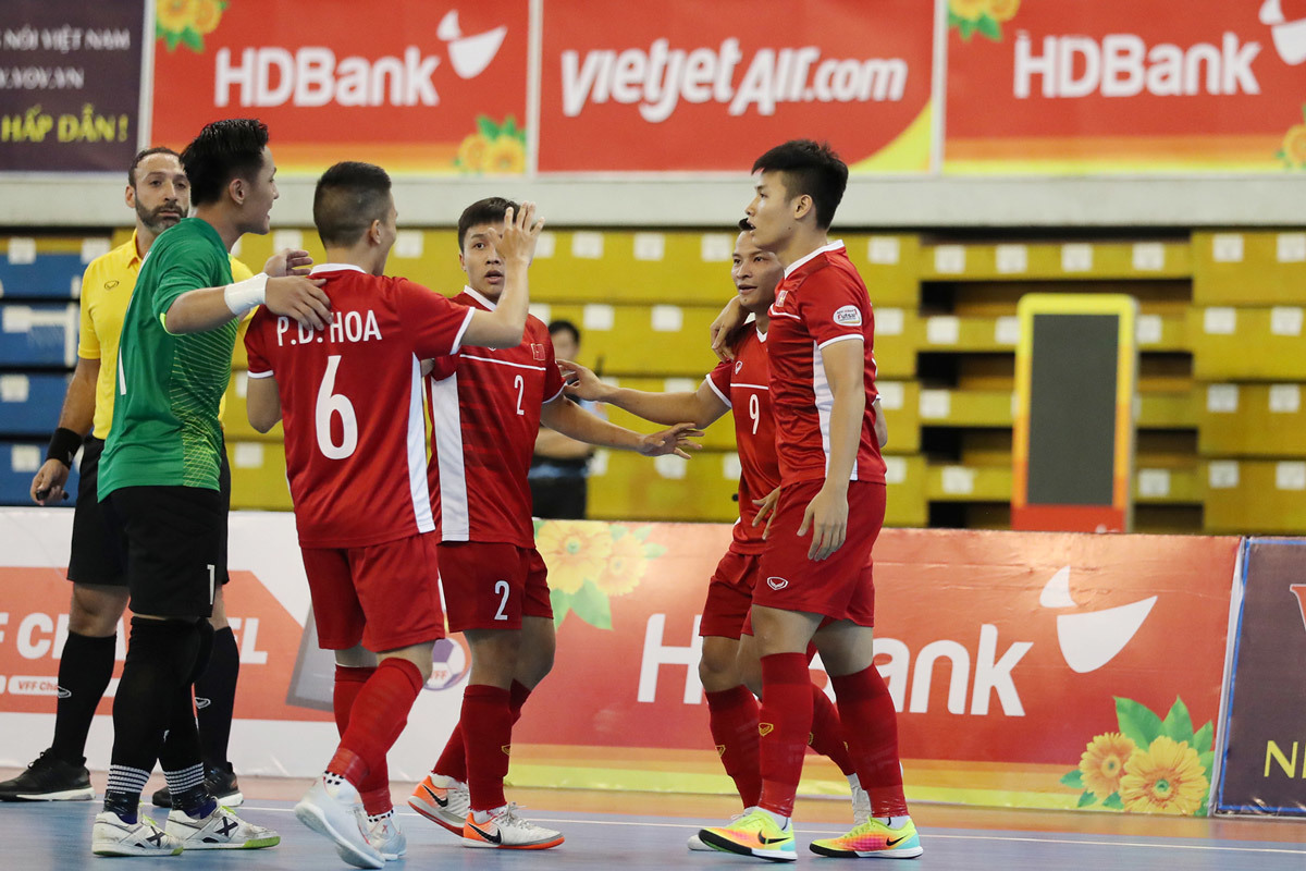 Futsal châu Á hoãn vì corona, Việt Nam bị ảnh hưởng