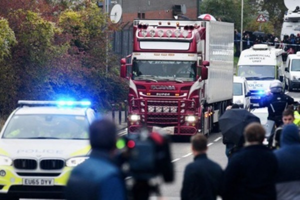 Cảnh sát Anh chuyển hồ sơ 4 nạn nhân trong container cho Việt Nam