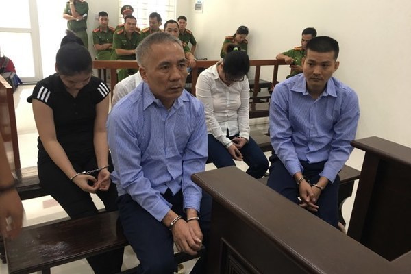 Nhóm người Trung Quốc tổ chức cho phụ nữ Việt mang thai hộ