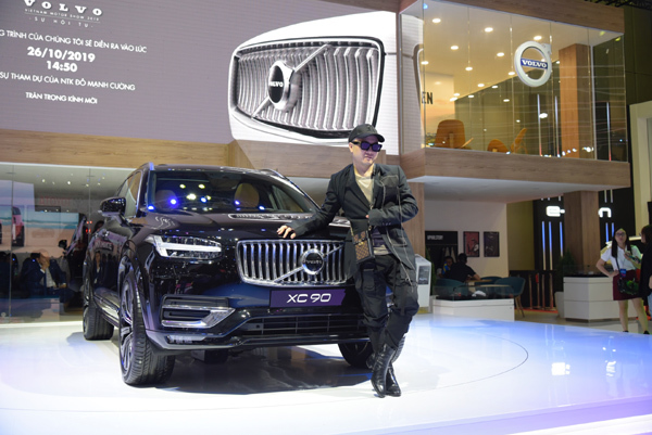 NTK Đỗ Mạnh Cường để mắt siêu xe 4 tỉ từ Thuỵ Điển