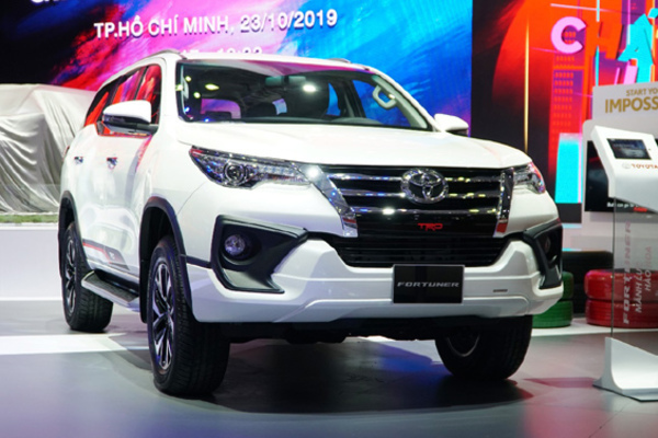 Thể thao và mạnh mẽ, Fortuner 2019 khiến giới trẻ ngất ngây
