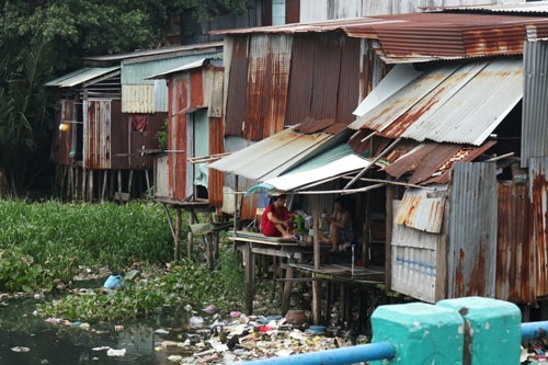 HCM City determined to clear up canals and channels