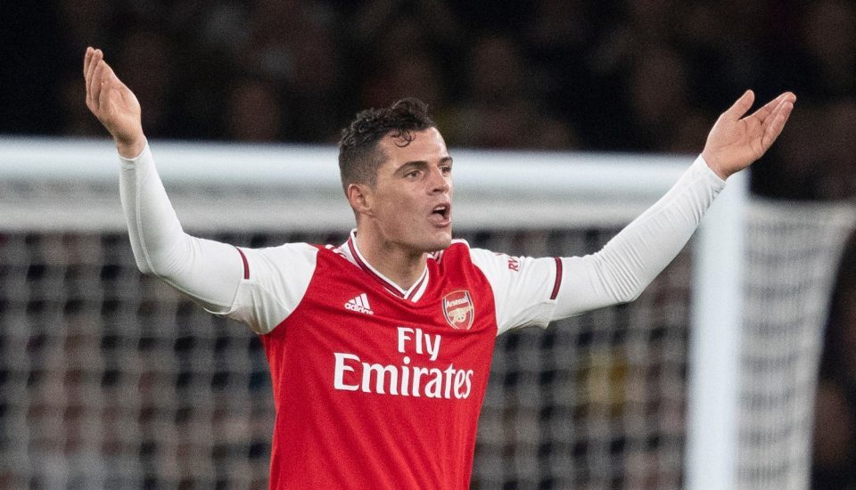 Xhaka trần tình: 'CĐV Arsenal rủa con tôi bị ung thư'