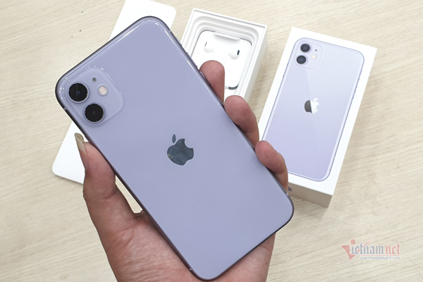 Mở hộp iPhone 11, iPhone 11 Pro Max chính hãng: Khác gì hàng xách tay?